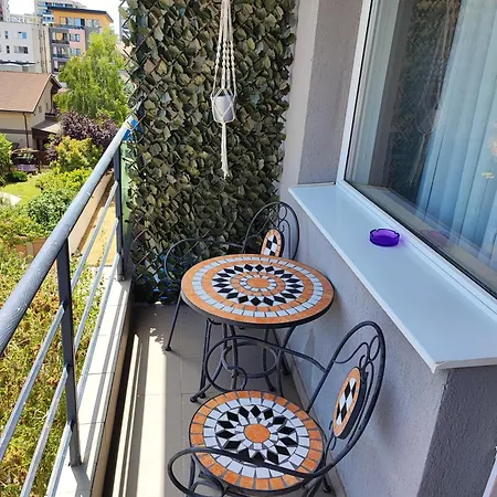 Apartment Cozy Apartament With Balcony Constanta
